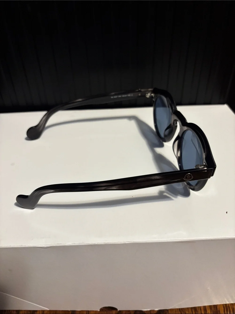 Moncler 0007 Women’s Sunglasses.